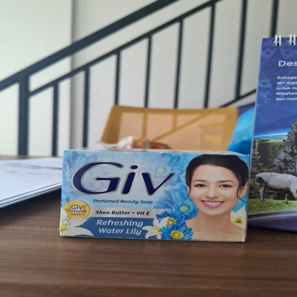 GIV SABUN BATANG BIRU